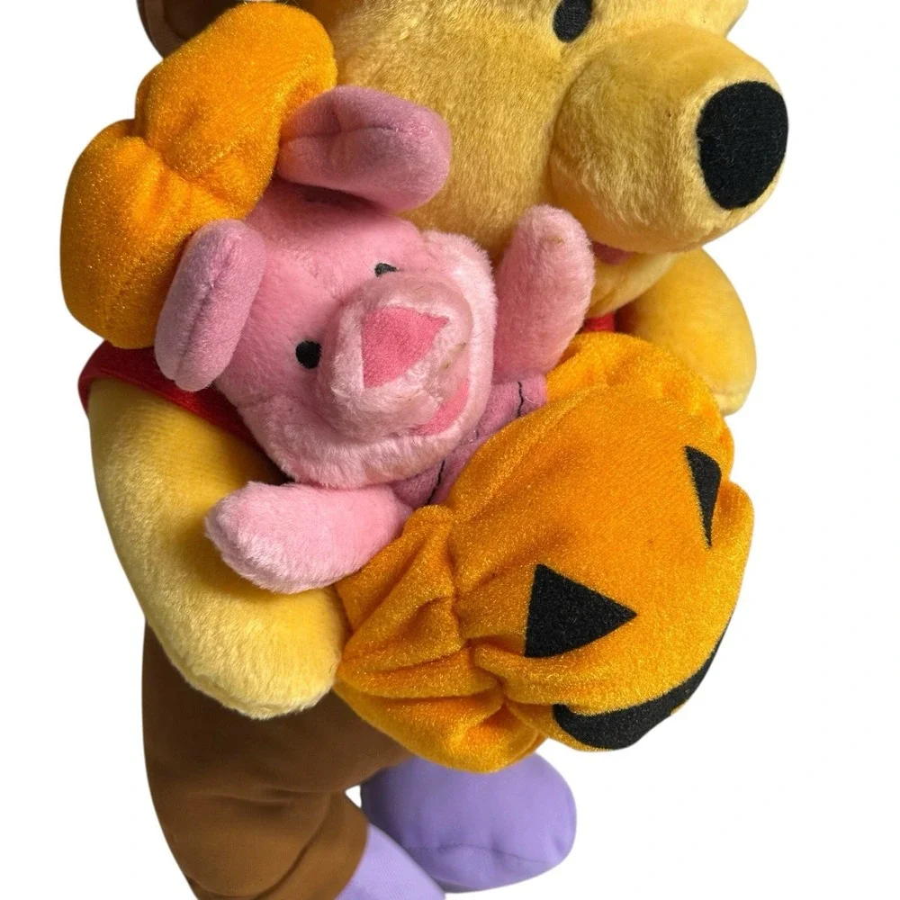 Winnie the Pooh &‎ Piglet 14